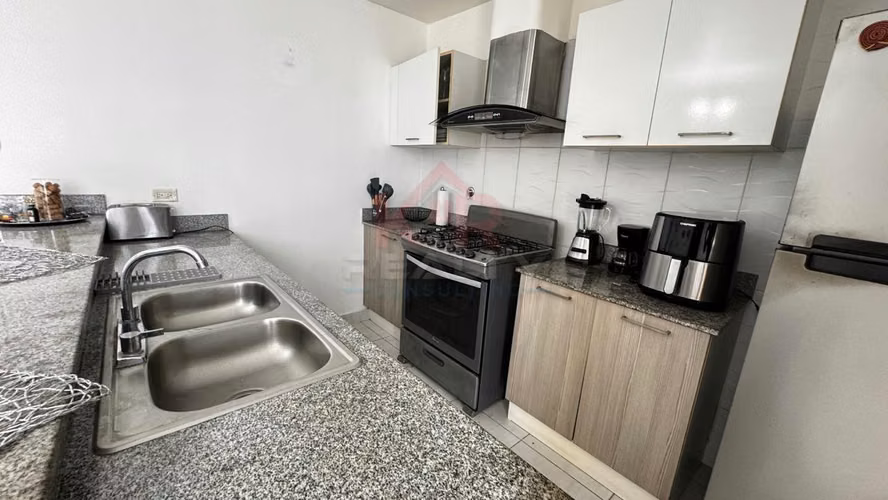 APARTAMENTO EN VENTA  PH METROPOLITAN PARK VÍA ESPAÑA - Imagen 8