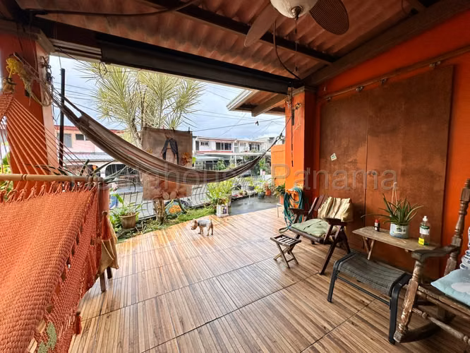 CASA EN VENTA EN BETANIA | AMPLIA, CÓMODA Y CON HERMOSOS ESPACIOS AL AIRE LIBRE #25-3230
