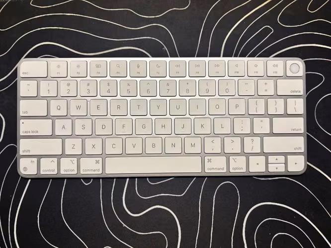 Apple Magic Keyboard - Imagen 2