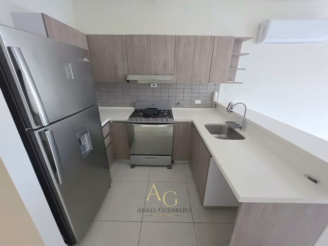 APARTAMENTO EN ALQUILER LÍNEA BLANCA COCO DEL MAR