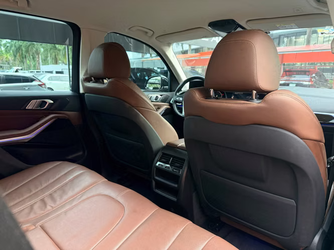 BMW X5 XDRIVE40I - Imagen 9