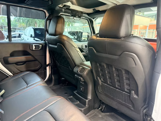 JEEP WRANGLER RUBICON - Imagen 12