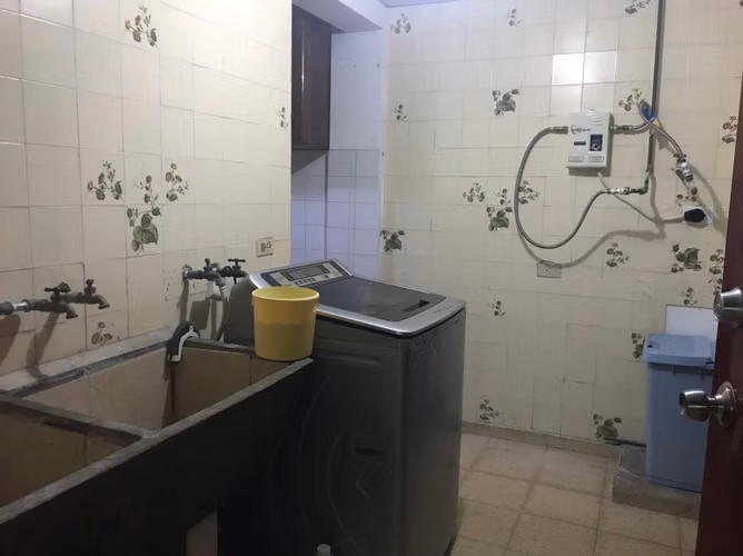 CASA EN VENTA EN EL CENTRO DE LA CIUDAD | AMPLIA, SEGURA Y FAMILIAR #25-5793 - Imagen 7