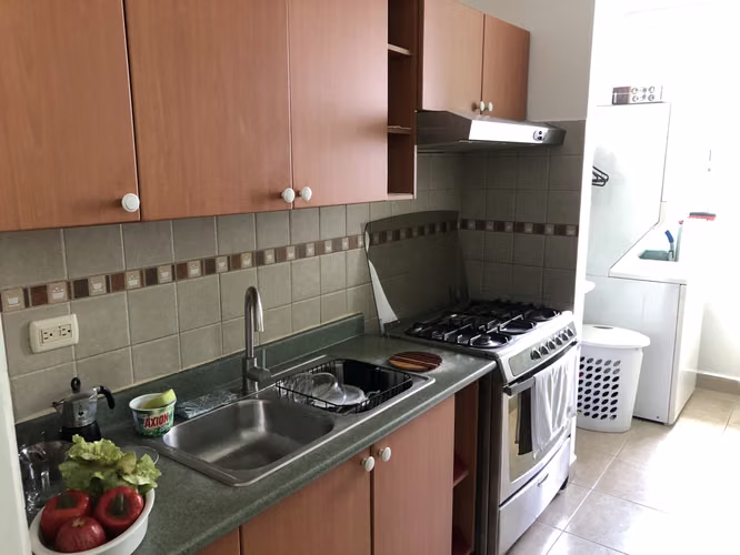 Apto Amoblado 2 Rec/2 Baños en Costa del Este — Vista y Amenidades · $1,150 MA001 - Imagen 7