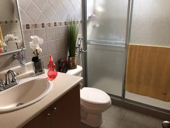 Apto Amoblado 2 Rec/2 Baños en Costa del Este — Vista y Amenidades · $1,150 MA001 - Imagen 12