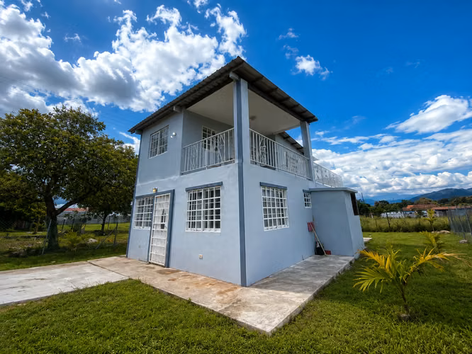 BEACH HOUSE FOR SALE - 124; 417 M ² - 124; SEA AND MOUNTAIN VIEWS # 25-5797