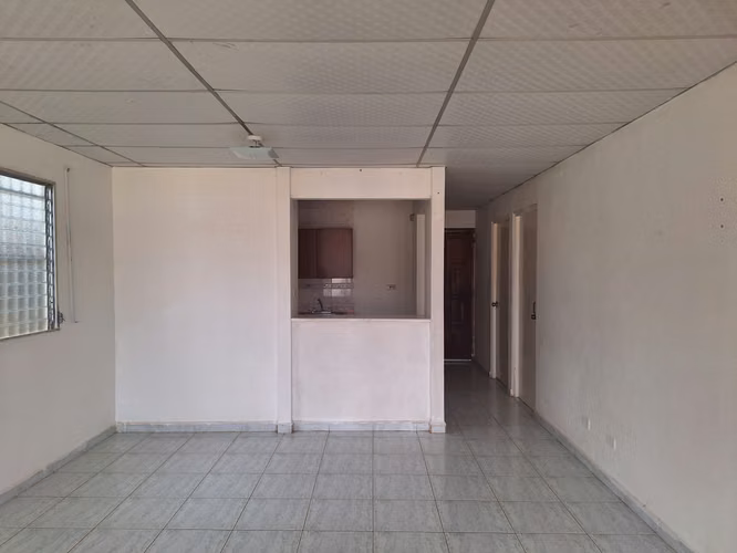 ALQUILO CASA EN RESIDENCIAL LAS PERLAS, LA CHORRERA.