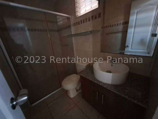 CASA DE ESQUINA EN VENTA | BRISAS DEL GOLF, ARRAIJÁN #23-7320 - Imagen 13
