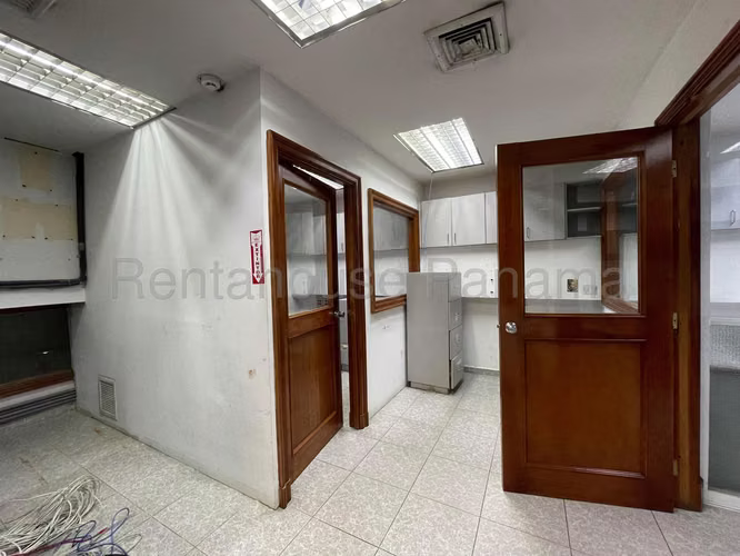 ALQUILER DE EDIFICIO EN CREDIANCON CALIDONIA HQ - Imagen 16