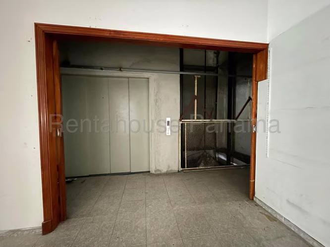 ALQUILER DE EDIFICIO EN CREDIANCON CALIDONIA HQ - Imagen 7