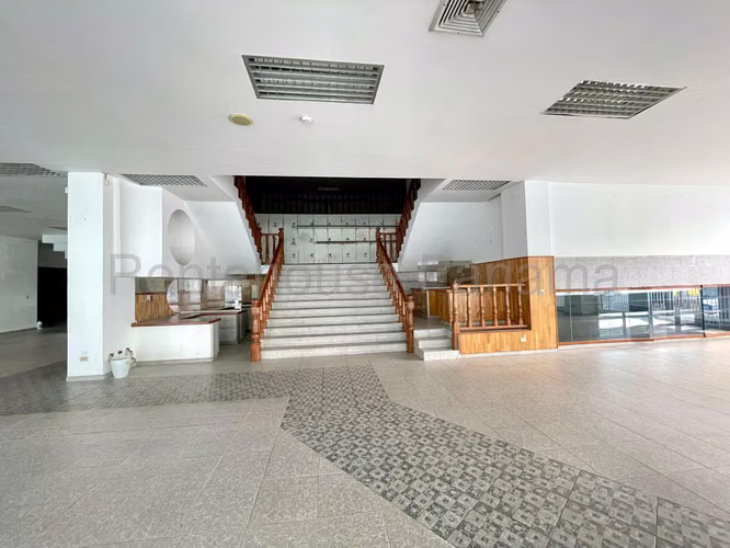 ALQUILER DE EDIFICIO EN CREDIANCON CALIDONIA HQ - Imagen 5