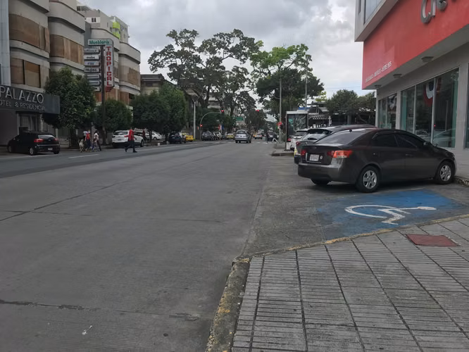 ALQUILER DE EDIFICIO EN CREDIANCON CALIDONIA HQ - Imagen 17