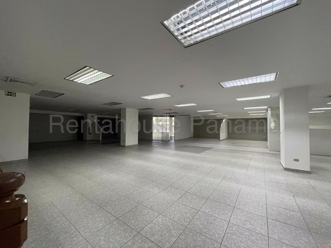 ALQUILER DE EDIFICIO EN CREDIANCON CALIDONIA HQ - Imagen 14