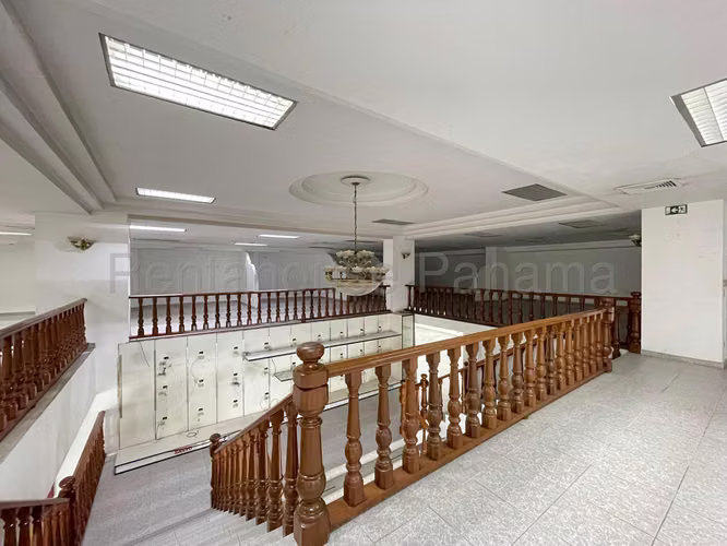 ALQUILER DE EDIFICIO EN CREDIANCON CALIDONIA HQ - Imagen 15