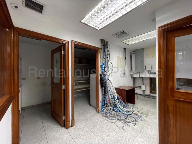 ALQUILER DE EDIFICIO EN CREDIANCON CALIDONIA HQ - Imagen 10