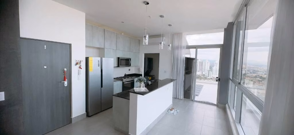 Alquiler de apartamento amoblado - Imagen 2