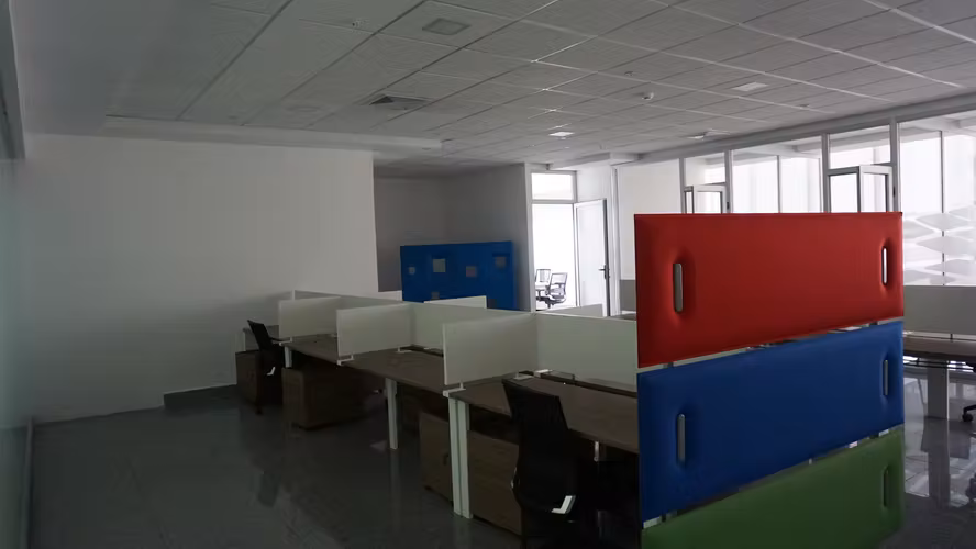Vendo Oficina en Torre Bicsa - Imagen 6