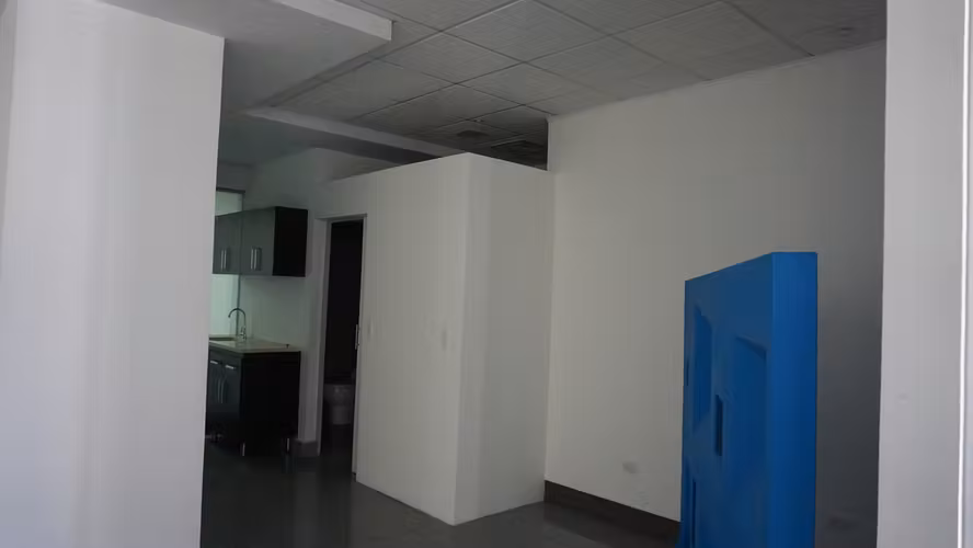 Vendo Oficina en Torre Bicsa - Imagen 17