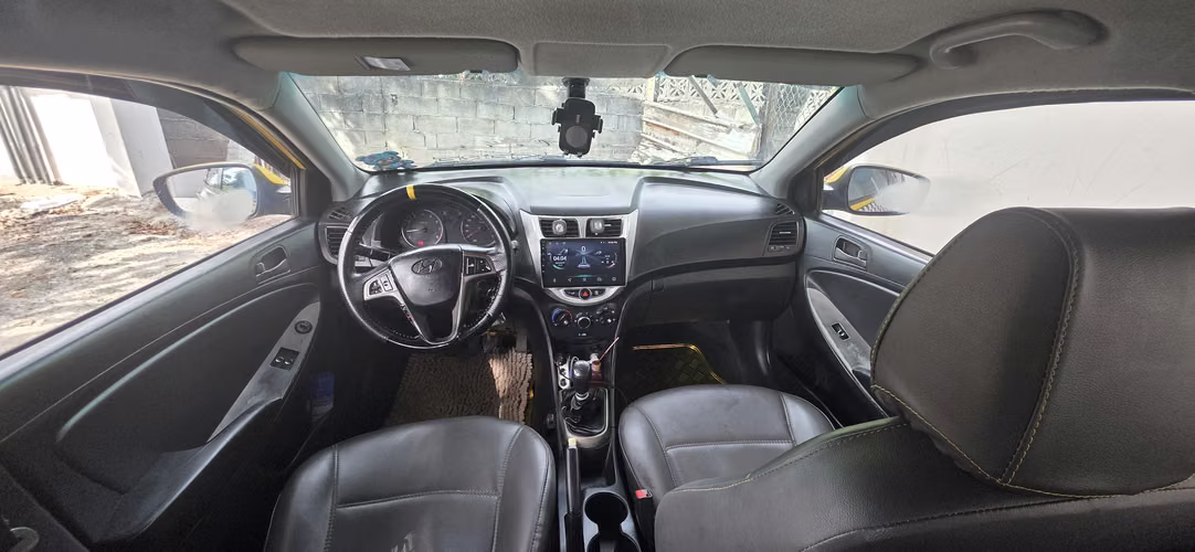 Vendo mi Hyundai Accent 2018 - Imagen 14