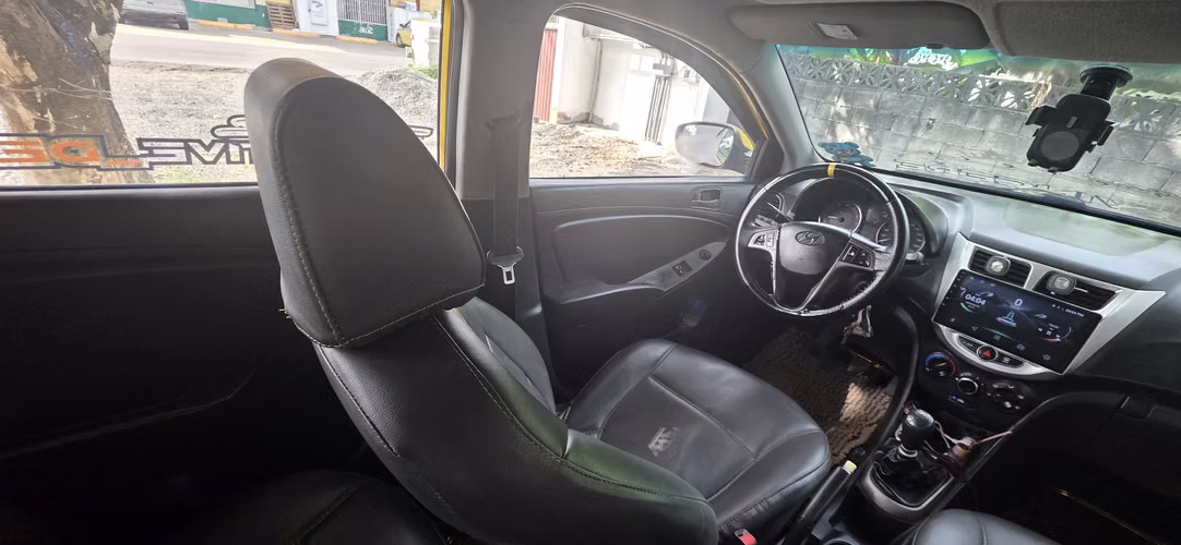Vendo mi Hyundai Accent 2018 - Imagen 16