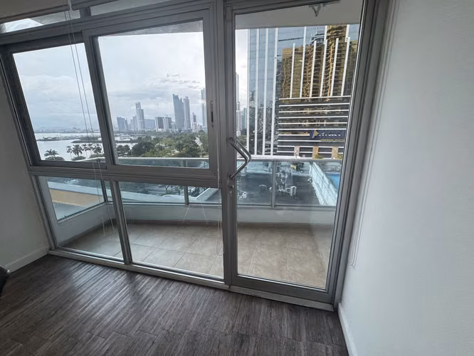 Venta Apartamento Avenida Balboa | PH Bayfront Tower | 88.6 m² | 1 Recámara | Vista al Mar MV001 - Imagen 4