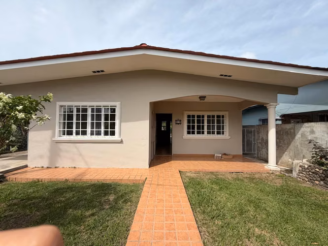 SE ALQUILA CASA EN PENONOMÉ $650
