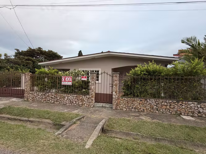 SE ALQUILA CASA EN PENONOMÉ $650 - Imagen 4