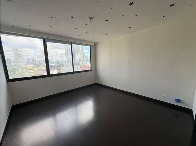 ALQUILO O VENDO APARTAMENTO AVENIDA BALBOA LOS DELFINES