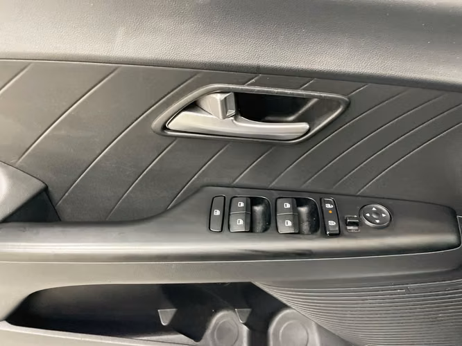 HYUNDAI ACCENT - 2026 - ACAXX - Automarket - Imagen 4