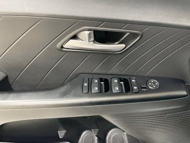 HYUNDAI ACCENT - 2026 - ACAXX - Automarket - Imagen 4