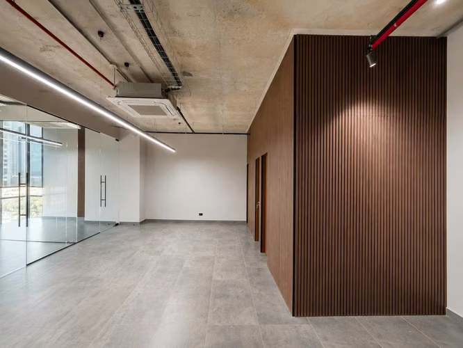 Oficina Impecable 95m² en Costa del Este PH Prime Time Lista para Ocupar - Imagen 1