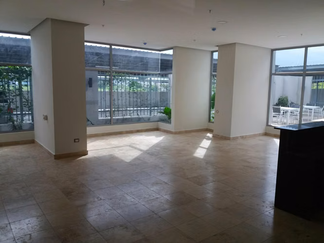 Venta de Apartamento con Línea blanca en Condado del Rey Ph Rokas EC - Imagen 14