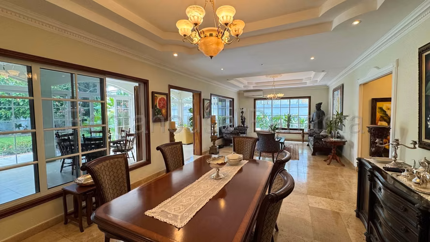 Venta de Casa en Costa del Este Royal Pacific JV