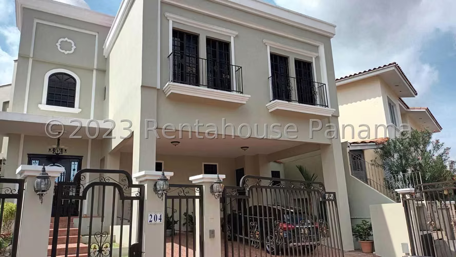 Venta de Casa en Altos de Panama Fuente del Fresno KC