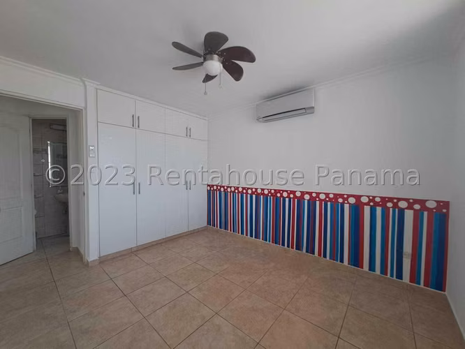 Venta de Casa Remodelada en Brisas del Golf, Arraiján #23-7396 - Imagen 7