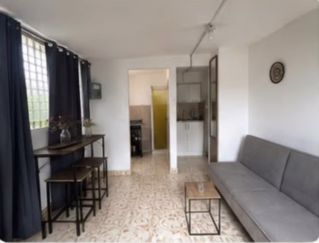 Las Cumbres | Aparta estudio | amobladohttps://static.encuentra24.com/desktop/images/camera.png