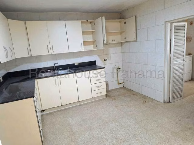 Apartamento en Venta en Marbella JG