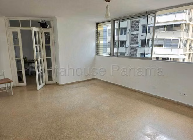 Apartamento en Venta en Marbella JG