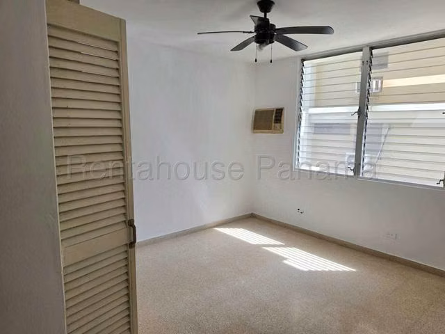 Apartamento en Venta en Marbella JG