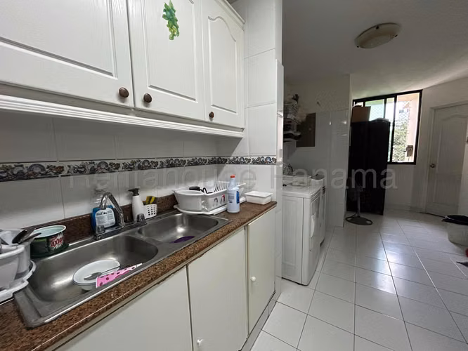 Venta de Apartamento en Edison Park Ph Oceania 220 Mts PD