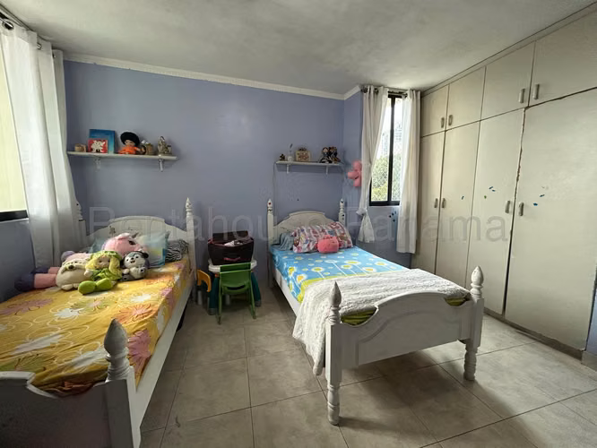 Venta de Apartamento en Edison Park Ph Oceania 220 Mts PD