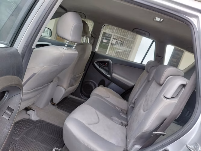 TOYOTA RAV-4 2011 AUTOMATICO - Imagen 9