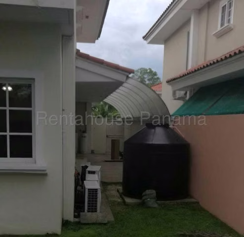 ALQUILER DE CASA EN COSTA DEL ESTE - Imagen 13