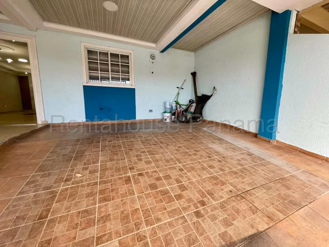 Venta Casa Las Mañanitas - YD - Imagen 3
