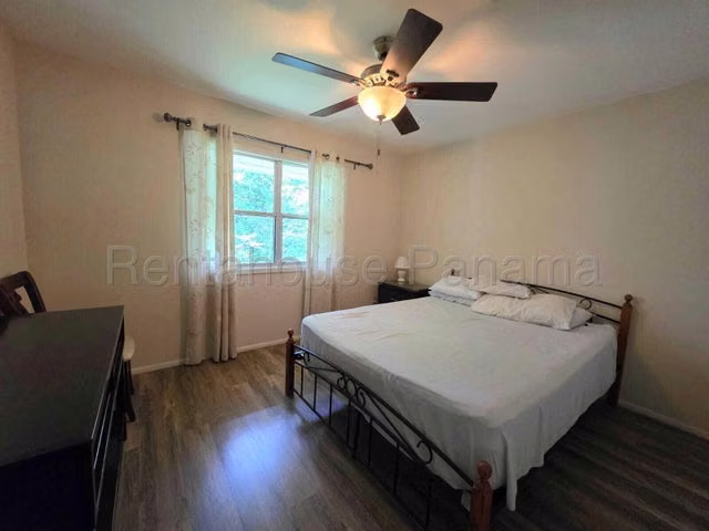 VENTA DE APARTAMENTO EN CLAYTON