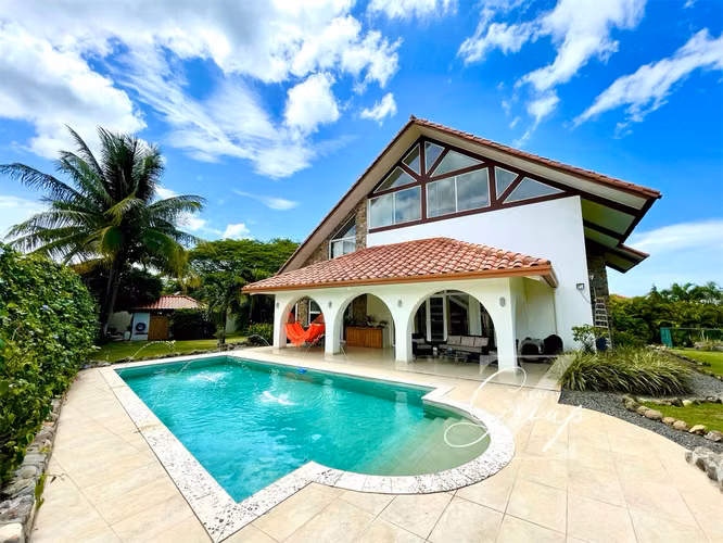 TIP CARAVAN BOAT - HOUSE - SALE