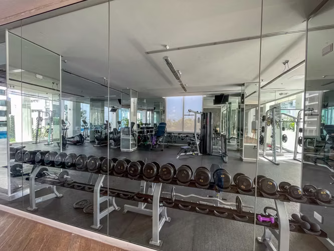 Lujoso Apartamento En Venta en Coco del Mar - Imagen 8