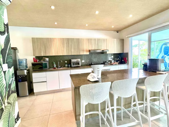 BIJAO BEACH CLUB & RESIDENCES-CASA QUARRY HEITGH- VENTA - Imagen 4