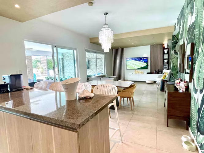 BIJAO BEACH CLUB & RESIDENCES-CASA QUARRY HEITGH- VENTA - Imagen 5