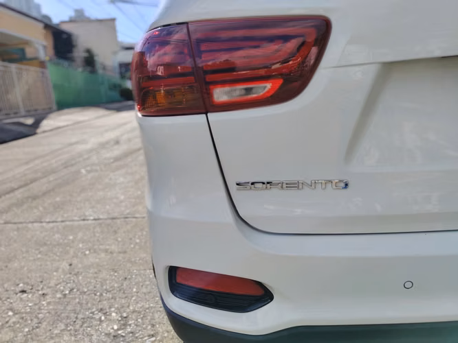 KIA SORENTO 2019 AUTOMÁTICA NEGOCIABLE - Imagen 14